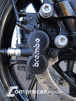 BMW F 750 GS PREMIUM TRIPLE BLACK