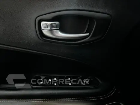 COMPASS 2.0 16V DIESEL LONGITUDE 4X4 AUTOMÁTICO