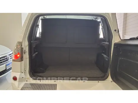 PAJERO TR4 2.0 4X2 16V 140CV FLEX 4P MANUAL