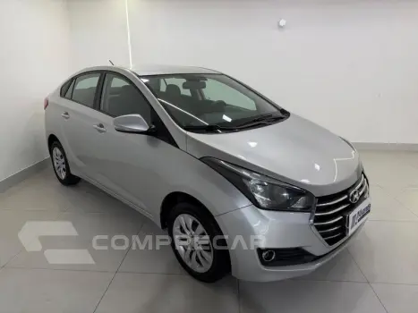 Hyundai HB20S 1.6AT COMFORT PLUS BLUEMEDIA D28001 4 portas