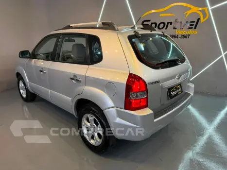 Tucson 2.0 Mpfi Gl 16V 142Cv 2Wd Gasolina 4P Automático