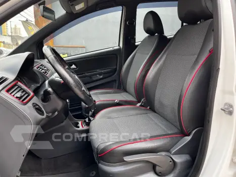 Fox Rock in Rio 1.6 Mi Total Flex 8V 5p