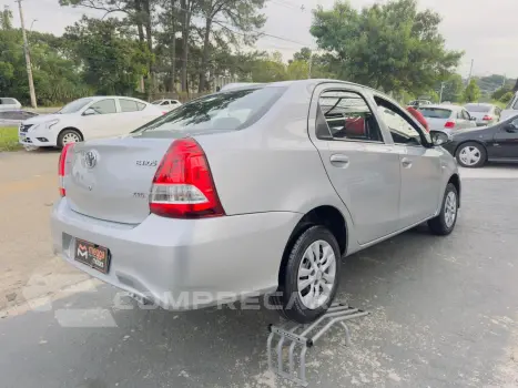 Etios Sedan 1.5 16V 4P FLEX X