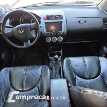 Fit LX 1.4/ 1.4 Flex 8V/16V 5p Mec.