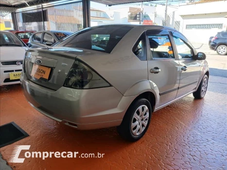 FIESTA 1.6 MPI Class Sedan 8V