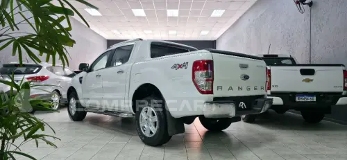 Ranger Limited 3.2 4x4 CD Diesel Aut.