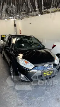 FIESTA 1.6 MPI Class Hatch 8V