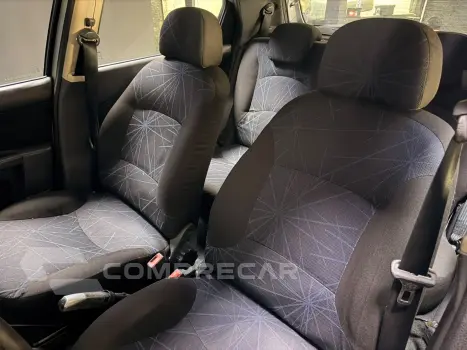 PALIO 1.4 MPI ELX 8V FLEX 4P MANUAL