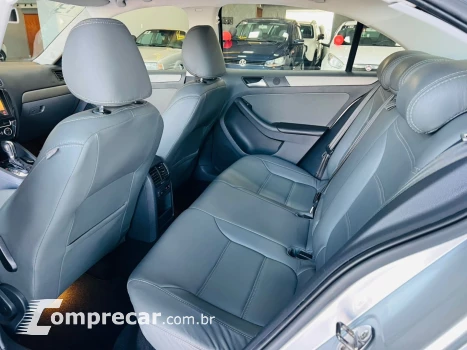 JETTA 2.0 COMFORTLINE 120CV FLEX 4P TIPTRONIC