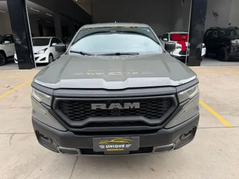 RAMPAGE REBEL 2.0 TB CD 4X4 Diesel Aut.