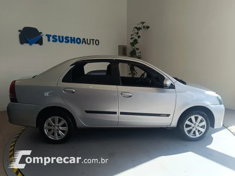 ETIOS 1.5 X PLUS SEDAN 16V 4P AUTOMÁTICO