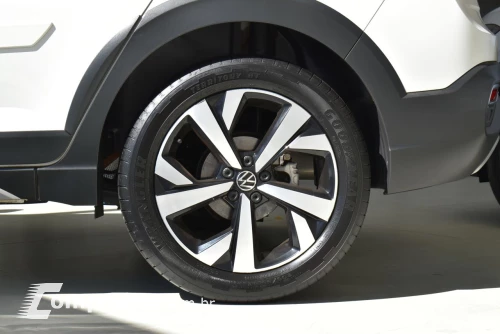 Nivus 1.0 4P FLEX 200 TSI HIGHLINE TURBO AUTOMÁTICO