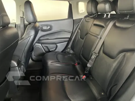 COMPASS 2.0 16V Trailhawk 4X4