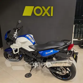 F 800 R