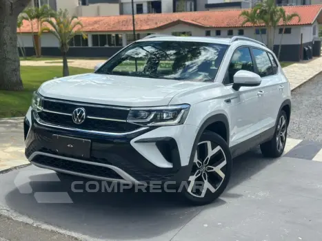 Volkswagen TAOS 1.4 250 TSI TOTAL FLEX HIGHLINE AUTOMÁTICO 4 portas