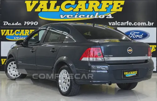 VECTRA 2.0 MPFI Expression 8V