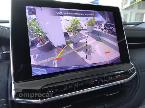 COMMANDER 1.3 T270 TURBO FLEX OVERLAND AT6