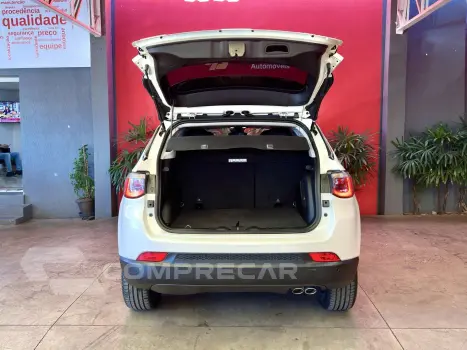 COMPASS 2.0 16V DIESEL LIMITED 4X4 AUTOMÁTICO