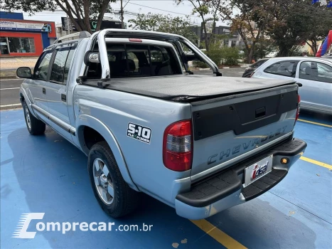 S10 2.4 MPFI EXECUTIVE 4X2 CD 8V FLEX 4P MANUAL