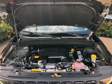 Renegade 1.3 T270 Turbo Flex Sport At6