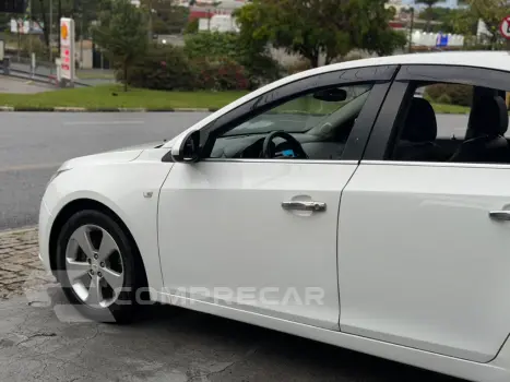 CRUZE LT 1.8 16V FlexPower 4p Mec.