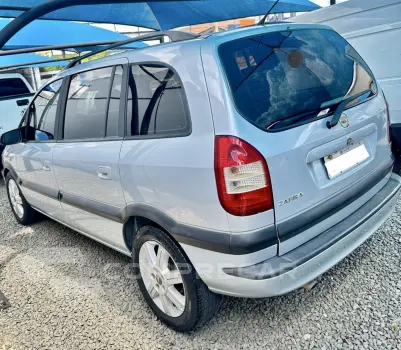 Zafira 2.0 4P FLEX ELEGANCE AUTOMÁTICO