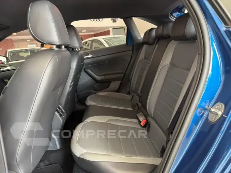 VOLKSWAGEN Nivus Highline 1.0 200 TSI Flex Aut.