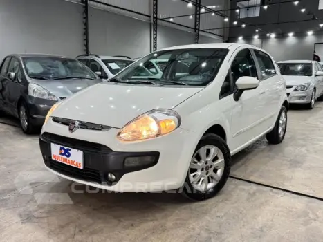 Fiat PUNTO - 1.4 ATTRACTIVE 8V 4P MANUAL 4 portas