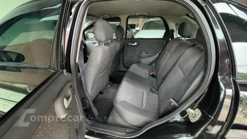 CORSA 1.4 MPFI Premium 8V