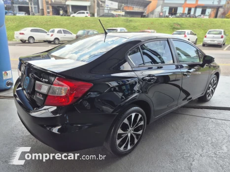Civic Sedan LXR 2.0 Flexone 16V Aut. 4p