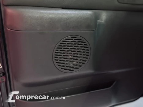 S10 2.4 MPFI Executive 4X2 CD 8V