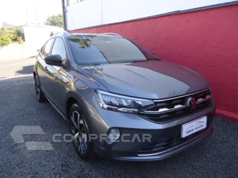 Volkswagen NIVUS 1.0 200 TSI Highline 4 portas