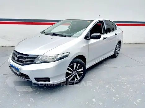 CITY Sedan DX 1.5 Flex 16V Mec.