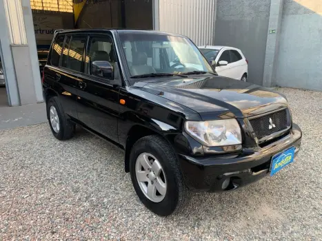 Pajero TR4 2.0 16V 4P 4X4 AUTOMÁTICO
