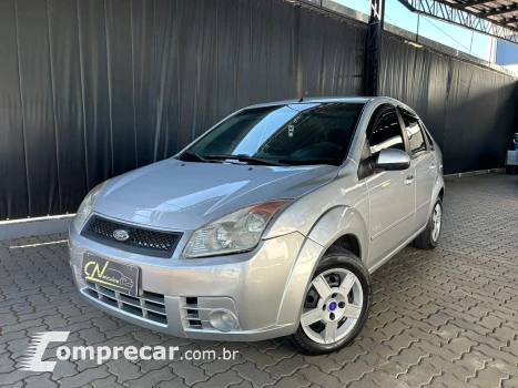 FORD FIESTA 1.6 MPI Class Sedan 8V 4 portas