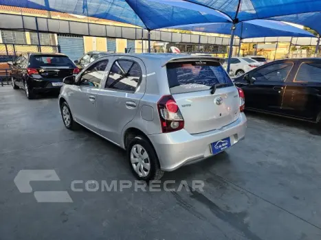 ETIOS HATCH - 1.5 X PLUS 16V 4P MANUAL