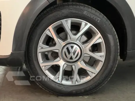 CROSS UP - 1.0 TSI 12V 4P MANUAL