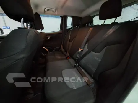 Renegade 1.8 16V Flex Longitude 4P Automático