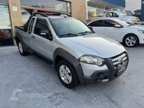 Fiat Strada Adventure 1.8/ 1.8 LOCKER Flex CE 2 portas