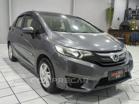 Honda FIT 1.5 LX 16V 4 portas