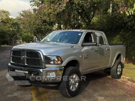 DODGE RAM 6.7 2500 Laramie 4X4 CD I6 Turbo 4 portas