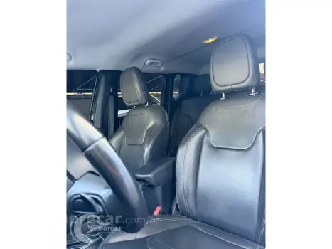 RENEGADE 1.8 16V FLEX LONGITUDE 4P AUTOMÁTICO