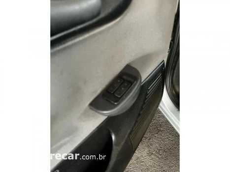 CLASSIC - 1.0 MPFI LS 8V 4P MANUAL