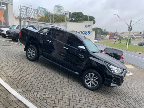 Hilux CD SRV 4x2 2.7 Flex 16V Aut.