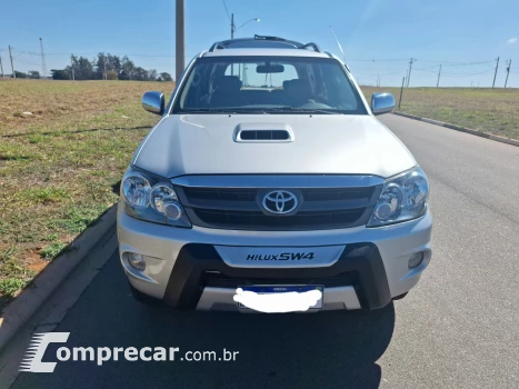 HILUX SW4 3.0 4X4 8V Turbo