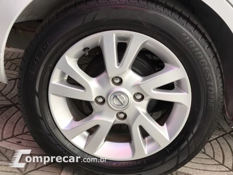 LIVINA - 1.8 S 16V 4P AUTOMÁTICO