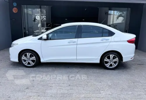 CITY 1.5 EX Sedan 16V