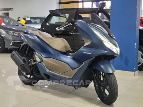 PCX 160 DLX