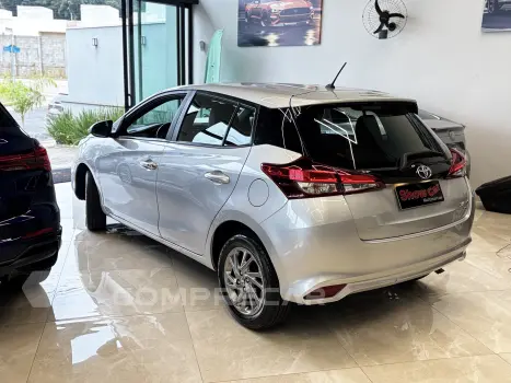 YARIS 1.5 16V Sedan XS