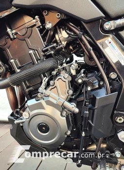 SUZUKI GSX-8S